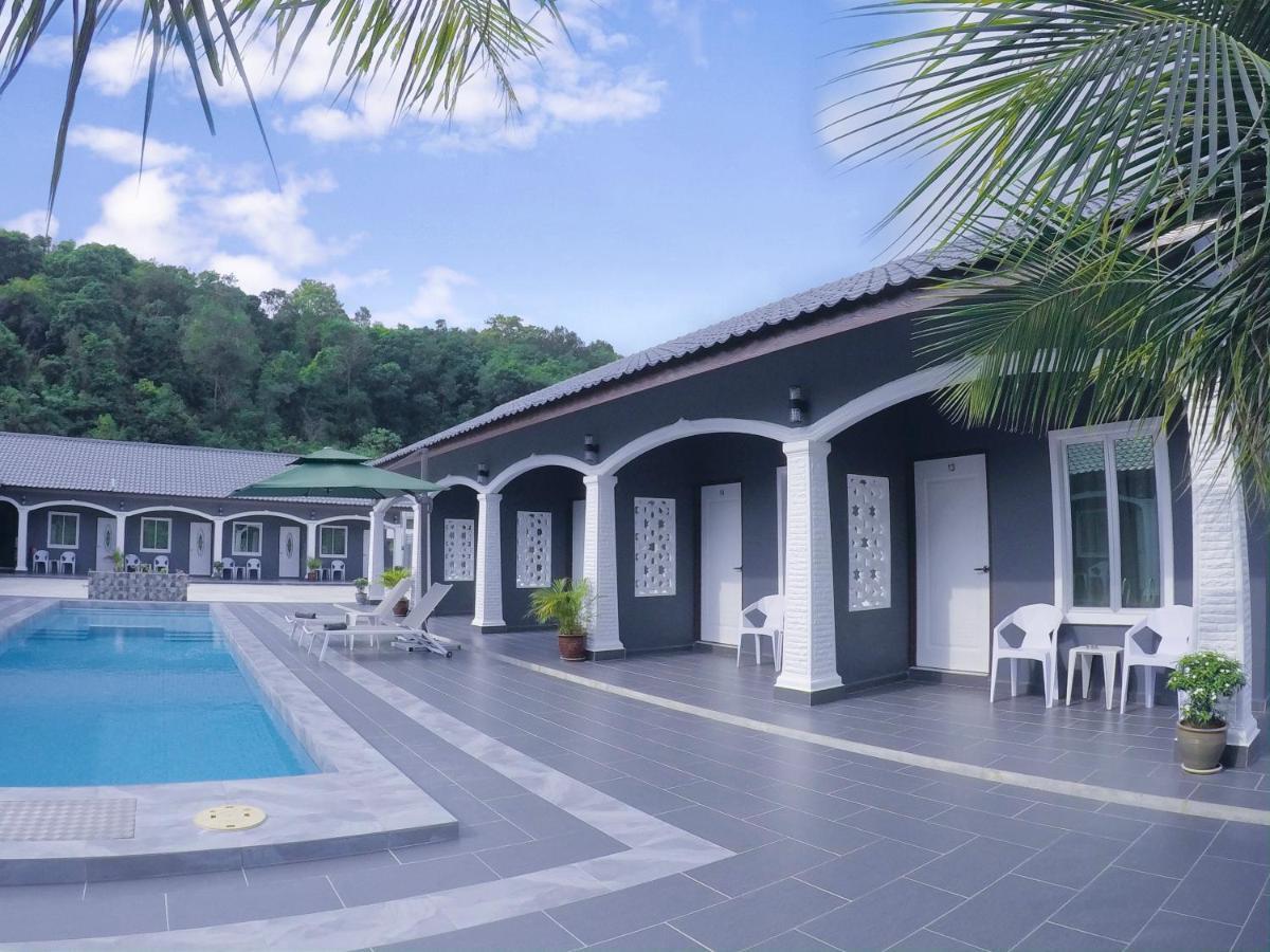 Cenang Rooms With Pool By Virgo Star Resort Pantai Cenang  Εξωτερικό φωτογραφία
