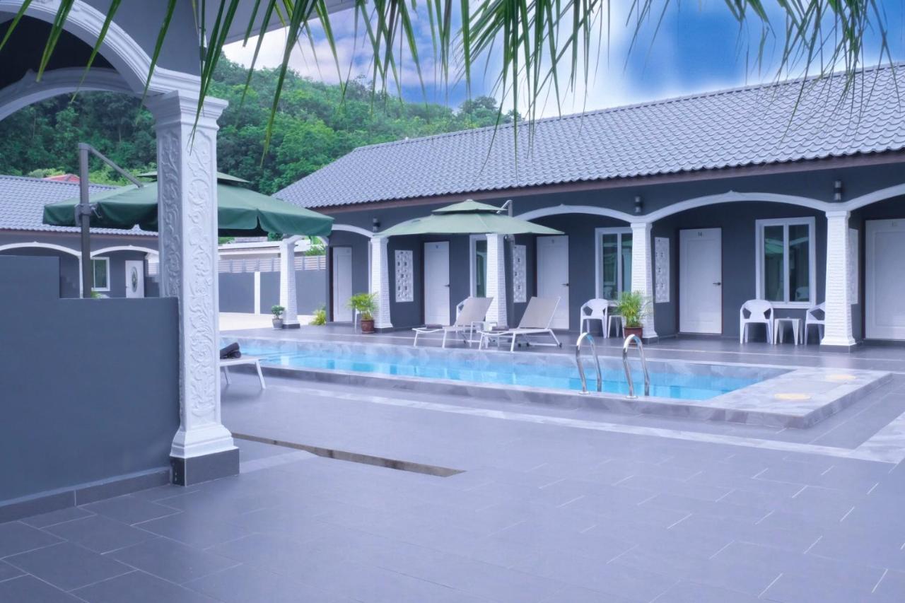 Cenang Rooms With Pool By Virgo Star Resort Pantai Cenang  Εξωτερικό φωτογραφία