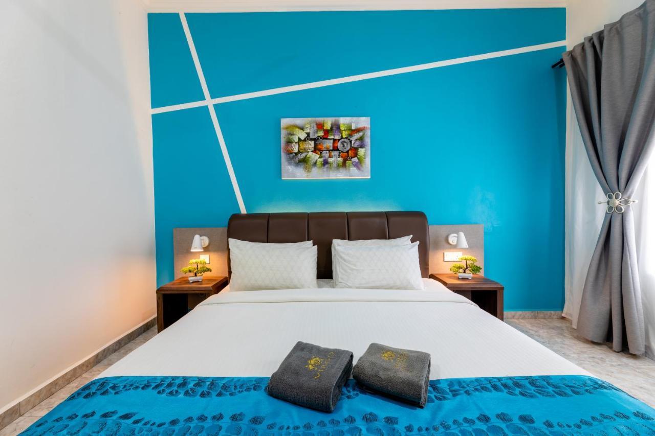 Cenang Rooms With Pool By Virgo Star Resort Pantai Cenang  Εξωτερικό φωτογραφία